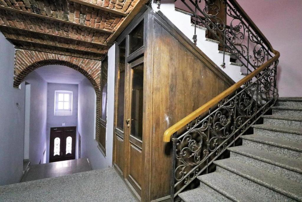 Rustaveli ApartHotel Tbilisi Exterior foto